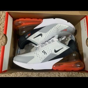 Nike Air Max 270 (GS)